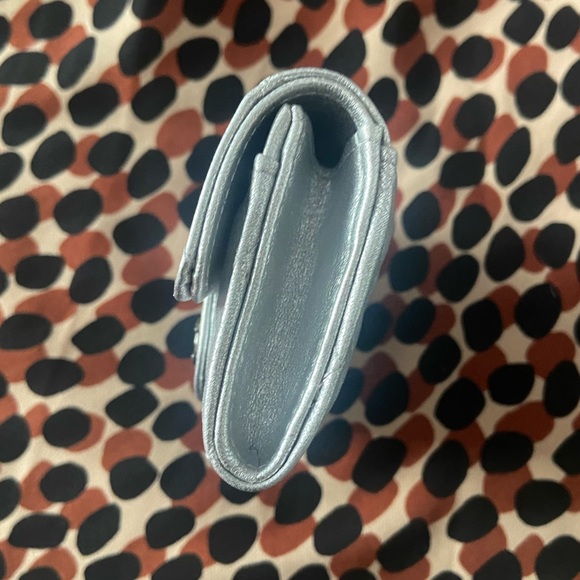 Chanel Metallic Silver Lambskin Card Wallet - Picture 6 of 15